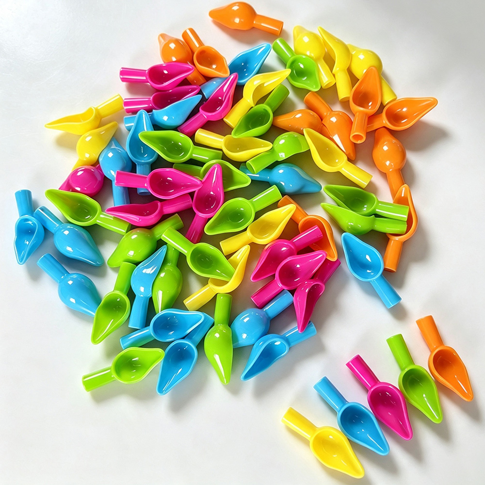 Baby Products Useful - Mini cucchiaio colorato in plastica per